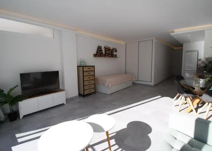 Walking Distance To Torreblanca Rio Sol *